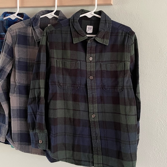 Lot of fall flannels and thermal, Gap, Cat & Jack - Picture 2 of 9